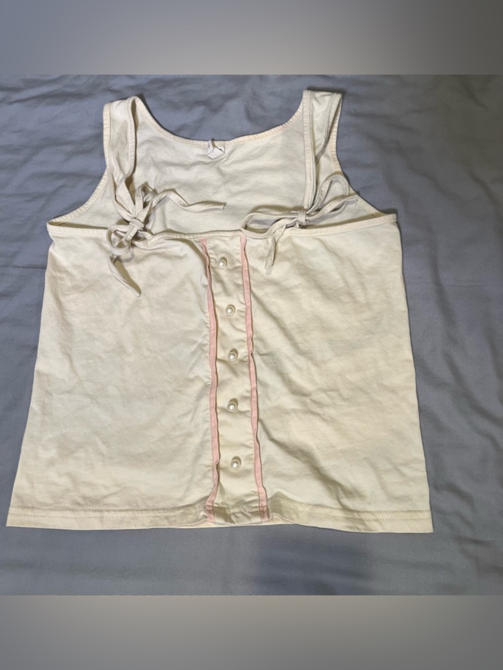 Faux zhuyao camisole with decorative buttons